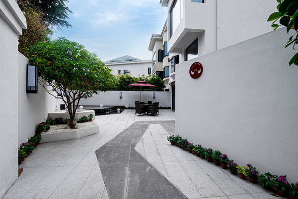 悦容里餐饮会所