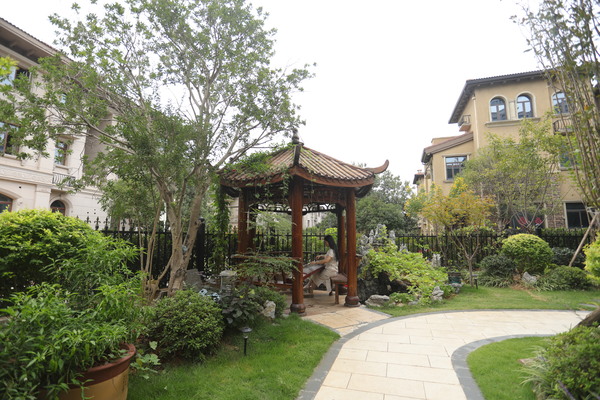 居于内，望于外·耆舍